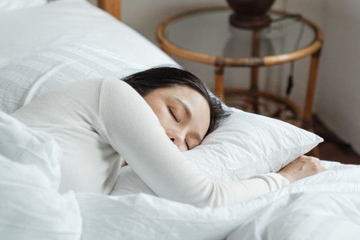 Saat Kerja Tidur Siang Penting, Asal Jangan Kebablasan