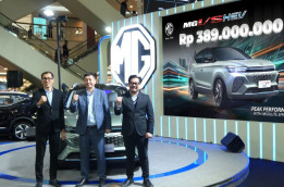 Mobil Hibrida MG VS HEV Dibanderol Rp389 Juta