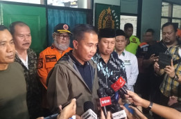 135 KK Dievakuasi Pascaledakan Hebat Gudang Peluru Kodam Jaya 