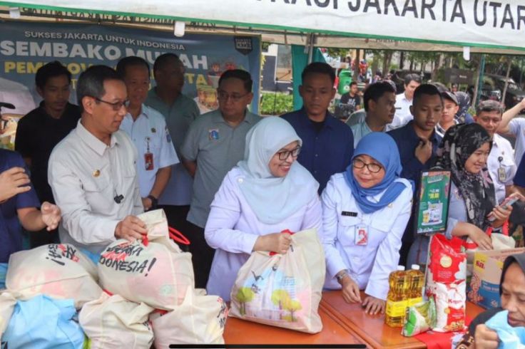 Menuju Pilgub DKI, Heru Rajin Tampil di Bazar Sembako Murah