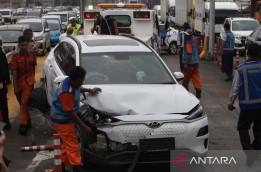 Sopir "Bocil" Truk Ugal-ugalan Biang Laka Beruntun di GT Halim Jadi Tersangka 