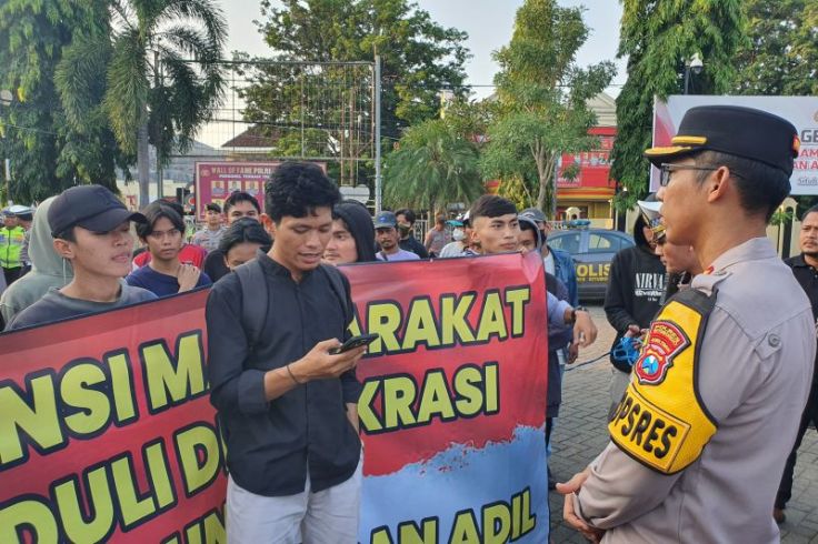 Polres Situbondo Persilakan Siapa Saja Buktikan Isu Polisi Cawe-cawe Sirekap