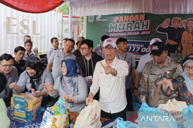 Pemprov DKI Gencarkan Jual Sembako Murah untuk Tekan Harga Pangan