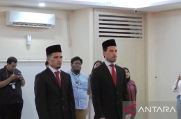 Thom Haye dan Ragnar Oratmangoen Resmi Jadi WNI