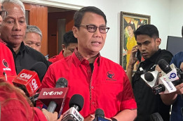 PDIP Siap di Dalam atau Ambil Jarak dengan Pemerintah