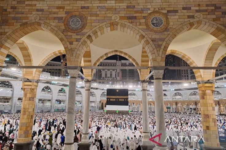 Masjidil Haram dan Masjid Nabawi Siap Sambut Jutaan Muslim di Malam Katam Al-Quran