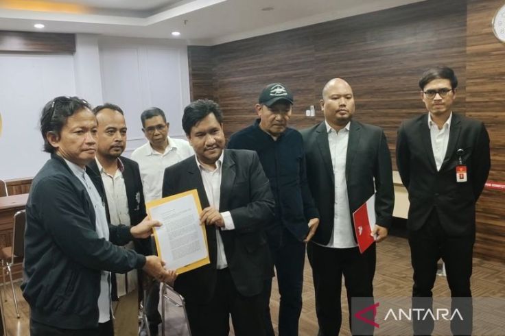 Koalisi Masyarakat Sipil Dorong MK Panggil Jokowi