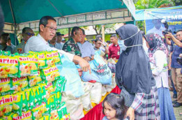 Bukan Bansos, Heru akan Guyur Warga Sembako Murah Jelang Pilgub DKI