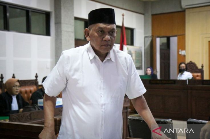 Tiga Koruptor Tambang Pasir Ini Merengut, Pengadilan Tinggi Perberat Hukuman Mereka