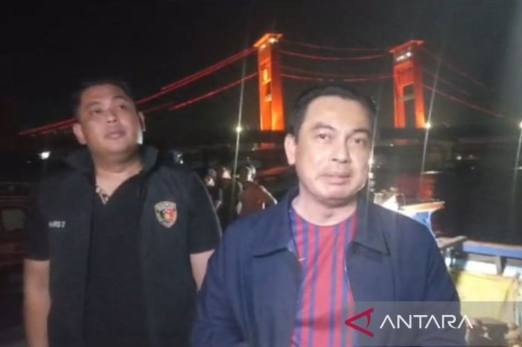 Buuum! Kapal Meledak di Bawah Jembatan Ampera, Polisi Lidik Unsur Pidana