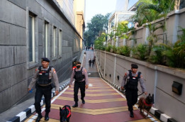 10 Anjing Amankan Putusan PHPU di MK