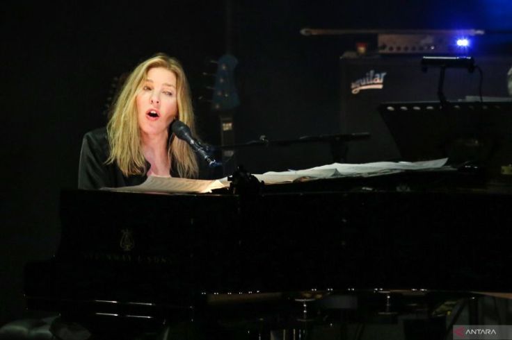 Diana Krall Sukses Gelar Konser Jazz Tunggal di Jakarta