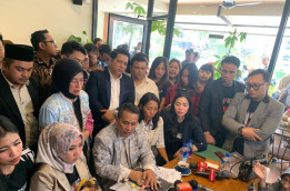 Hotman Paris Kecam Polisi Terburu-buru Tetapkan Pegi Tersangka Pembunuhan Vina