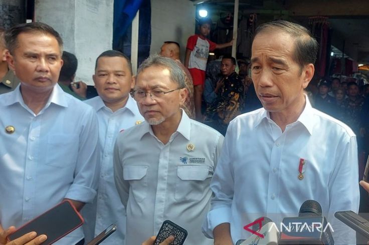 Foto Dirinya “Hilang” di Kantor DPD PDIP, Begini Respons Jokowi