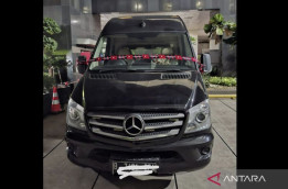 KPK Sita Mobil Mercedes Benz Sprinter Milik SYL