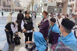 Jemaah Haji Lansia Hindari Minum Kopi dan Es Saat Perut Kosong