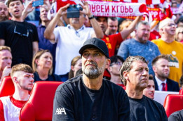 Jurgen Klopp Tinggalkan Liverpool dalam Kondisi Menang