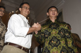 Lekat Kasus Hina Agama, Ahok akan Sulit Disandingkan Anies