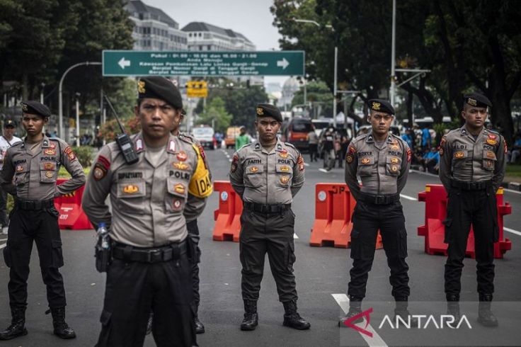 Prabowo Minta Buruh Sama-Sama Jadikan Indonesia Negara Maju