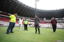 Erick Thohir Evaluasi Kelayakan Rumput SUGBK untuk Laga Kualifikasi Piala Dunia 2026