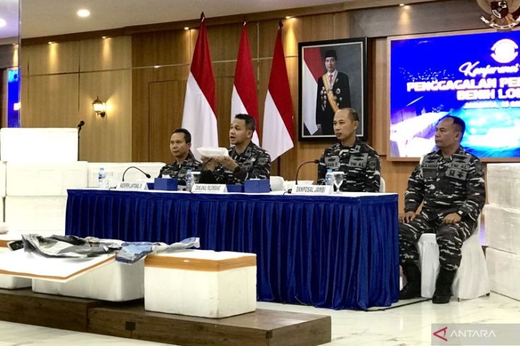 TNI AL Incar Bos Penyelundup Benih Lobster ke Luar Negeri