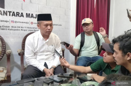 Bacalon Bupati Bogor Gus Udin Janjikan Bangun Ruang Kreatif Gen Z