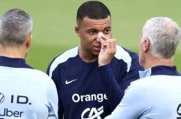 Patah  Hidung, Kylian Mbappe Nekat akan Main Lawan Belanda