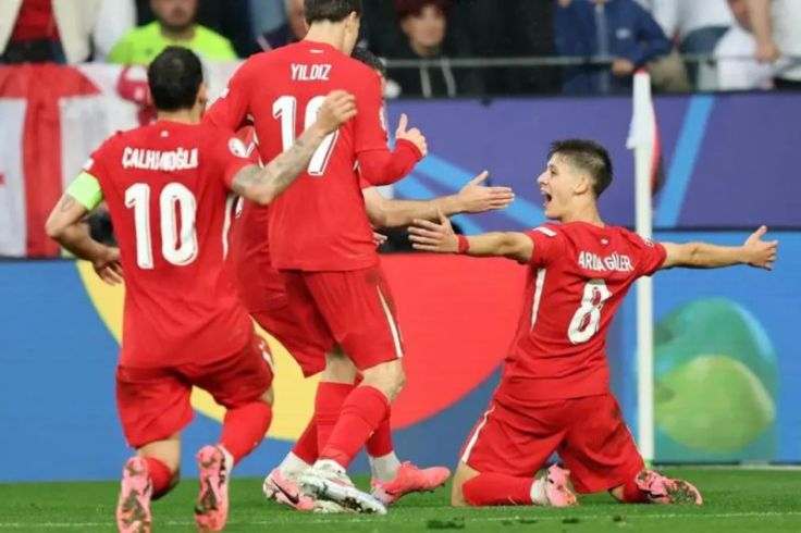 Turki Taklukkan Georgia 3-1 , Ada Gol Spektakuler Arda Guler