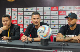 "Dibantai" 0-3 oleh Bali United, Pelatih Persija Tak Salahkan Pemain Muda