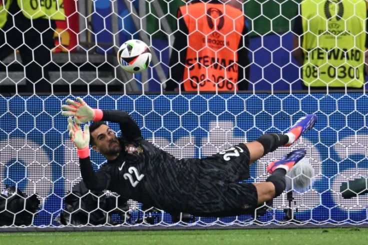 Main Imbang 0-0 Vs Slovenia, Timnas Portugal Melaju ke Perempat Final