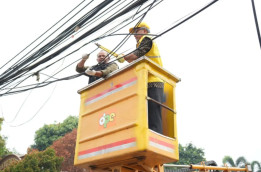 Kerap Makan Korban, Pemprov DKI Gunting 10.000 Km Kabel Fiber Optik Semerawut