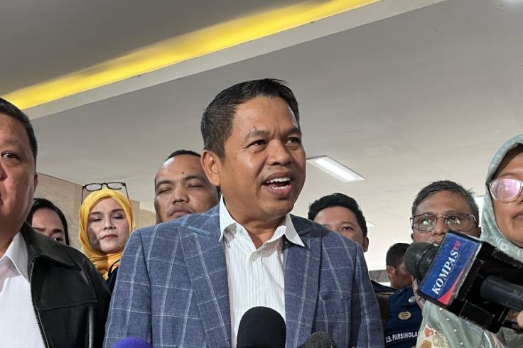 Dedi Mulyadi Dampingi Keluarga Tujuh Terpidana Vina Cirebon Lapor Kesaksian Palsu