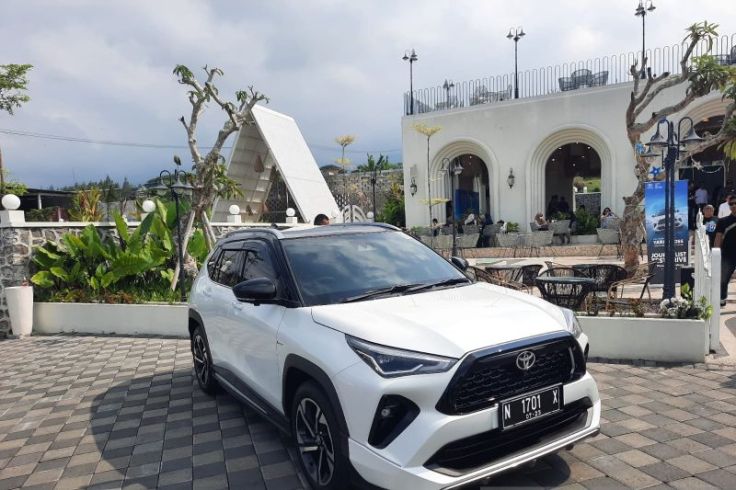 Menperin Upayakan Insentif untuk Mobil Hybrid