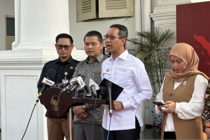 Ngantornya di IKN, Presiden Jokowi "Nyoblosnya" di Jakarta