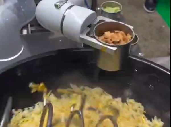 Tukang Nasi Goreng akan Benci Robot Ini