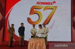 Respons Gibran Ditanya Mundurnya Airlangga: Ini Konimex Lho