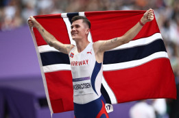 Jakob Ingebrigtsen Raih Emas di Lari 5.000 Meter