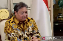 Jimly Sarankan Golkar Tolak Pengunduran Diri Airlangga demi Pilkada