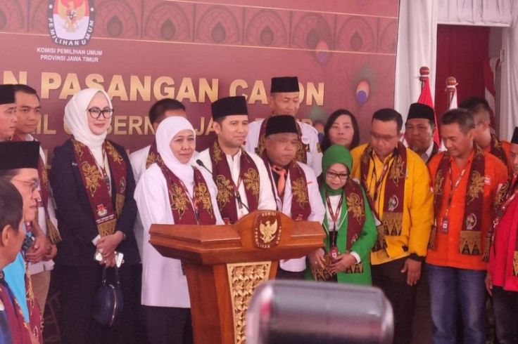 KPU Jatim Terima Pendaftaran Khofifah-Emil