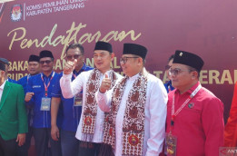 Mad Romli Daftar Ke KPU Kabupaten Tangerang Meski Tak Didukung Golkar