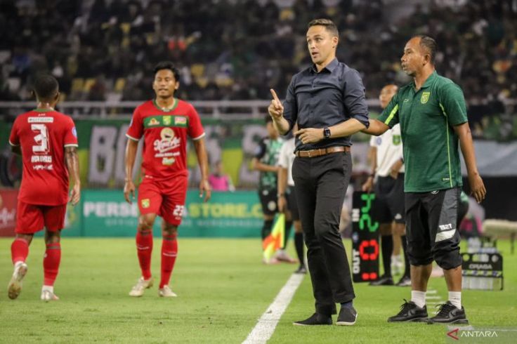 Persebaya Kantongi Tiga Poin di Awal Laga Liga 1