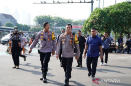 Tiga Ribu Lebih Polisi Jaga di Areal Gedung DPR/MPR RI