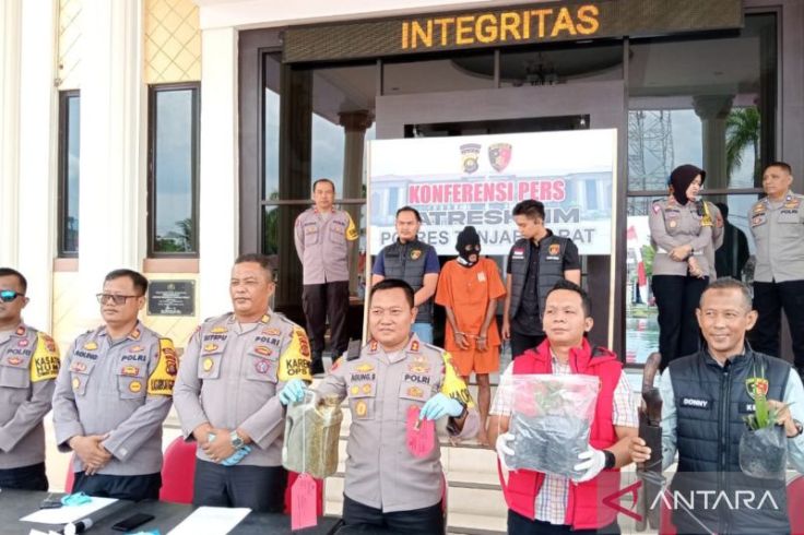 Malangnya Kakek Sebatang Kara Ini Jadi Tersangka Gara-Gara Bakar Lahan