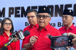 Hasto Ungkap Ada Kader Perempuan PDIP Berpeluang Maju Pilkada Jabar