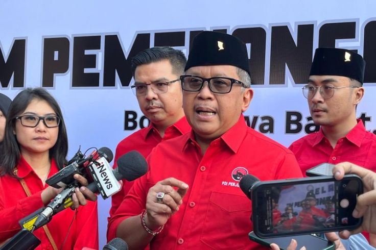 Hasto Ungkap Ada Kader Perempuan PDIP Berpeluang Maju Pilkada Jabar