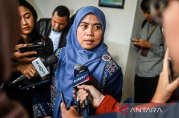 Suami Calonkan Kepala Daerah di Maluku Tengah, Istri Anggota KPU