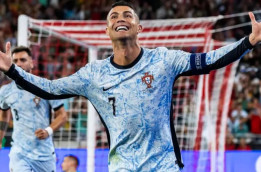 Cristiano Ronaldo Cetak Rekor Baru, Cetak 900 Gol dalam Kariernya