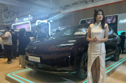 Jajal Mobil Listrik Unggulan AION di GIIAS Bandung