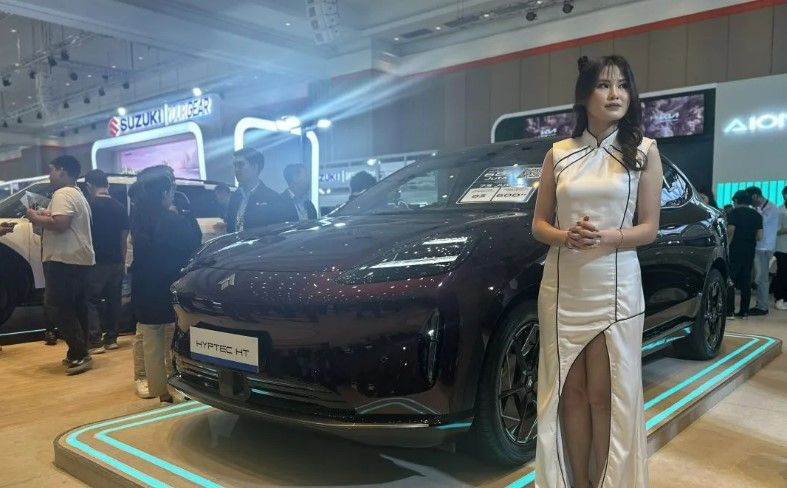 Jajal Mobil Listrik Unggulan AION di GIIAS Bandung