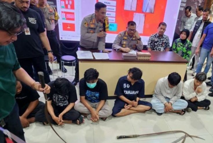 Polisi Ciduk Pentolan dan Begundal Pembacok Mahasiswa hingga Tewas di Semarang